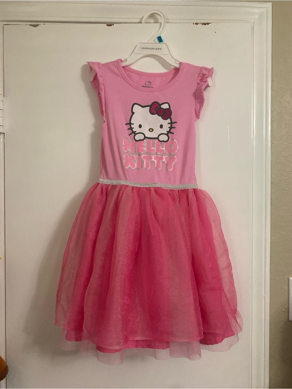 Sanrio Hello Kitty Pink Graphic dress